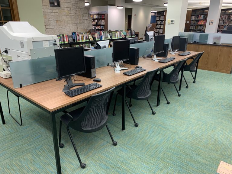 skware - computer tables with privacy screens, black powder coated base