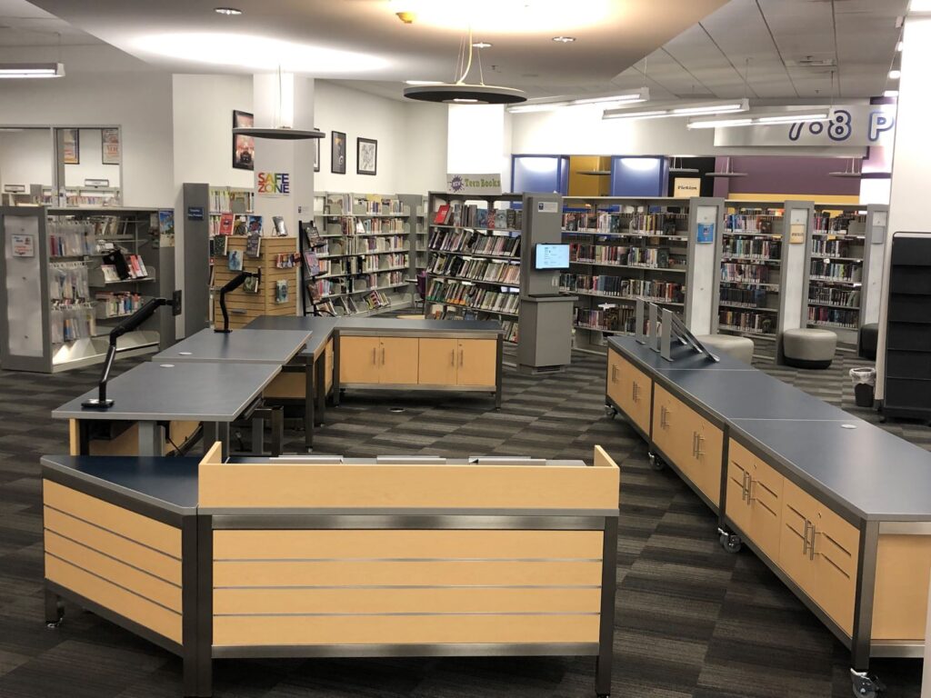 Maker Desk and Storage, Anaheim