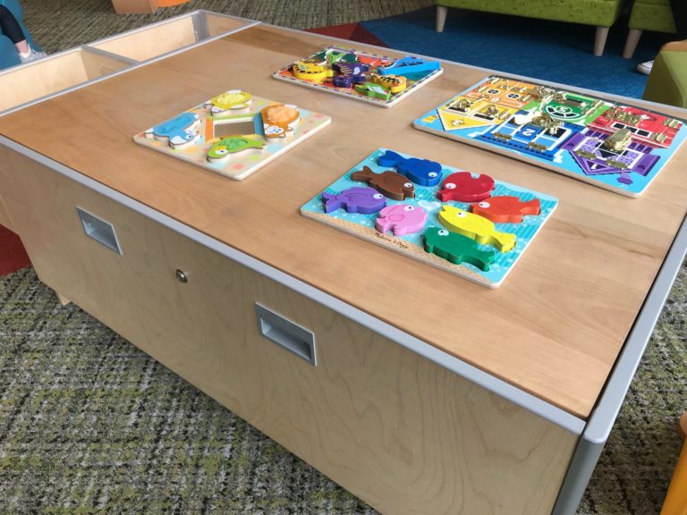 Discovery Activity Table - Flat top for puzzles and crafts