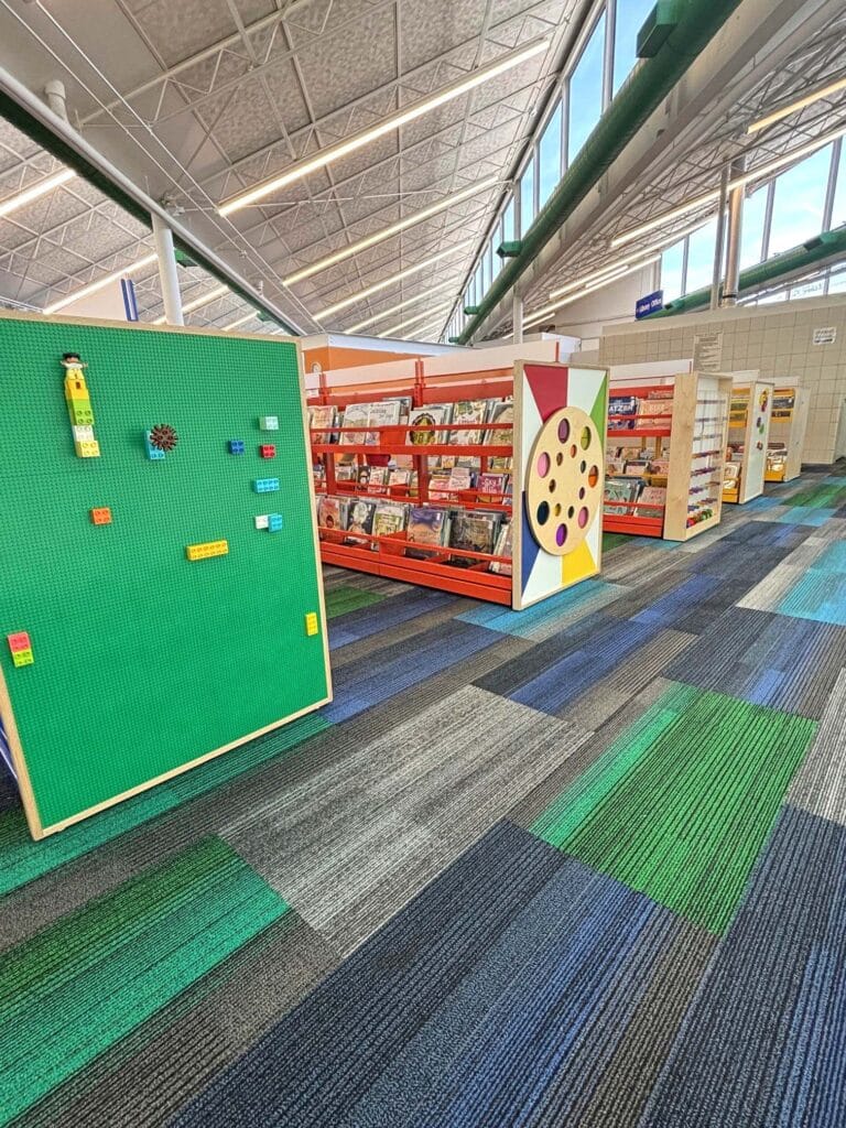 four play end panels